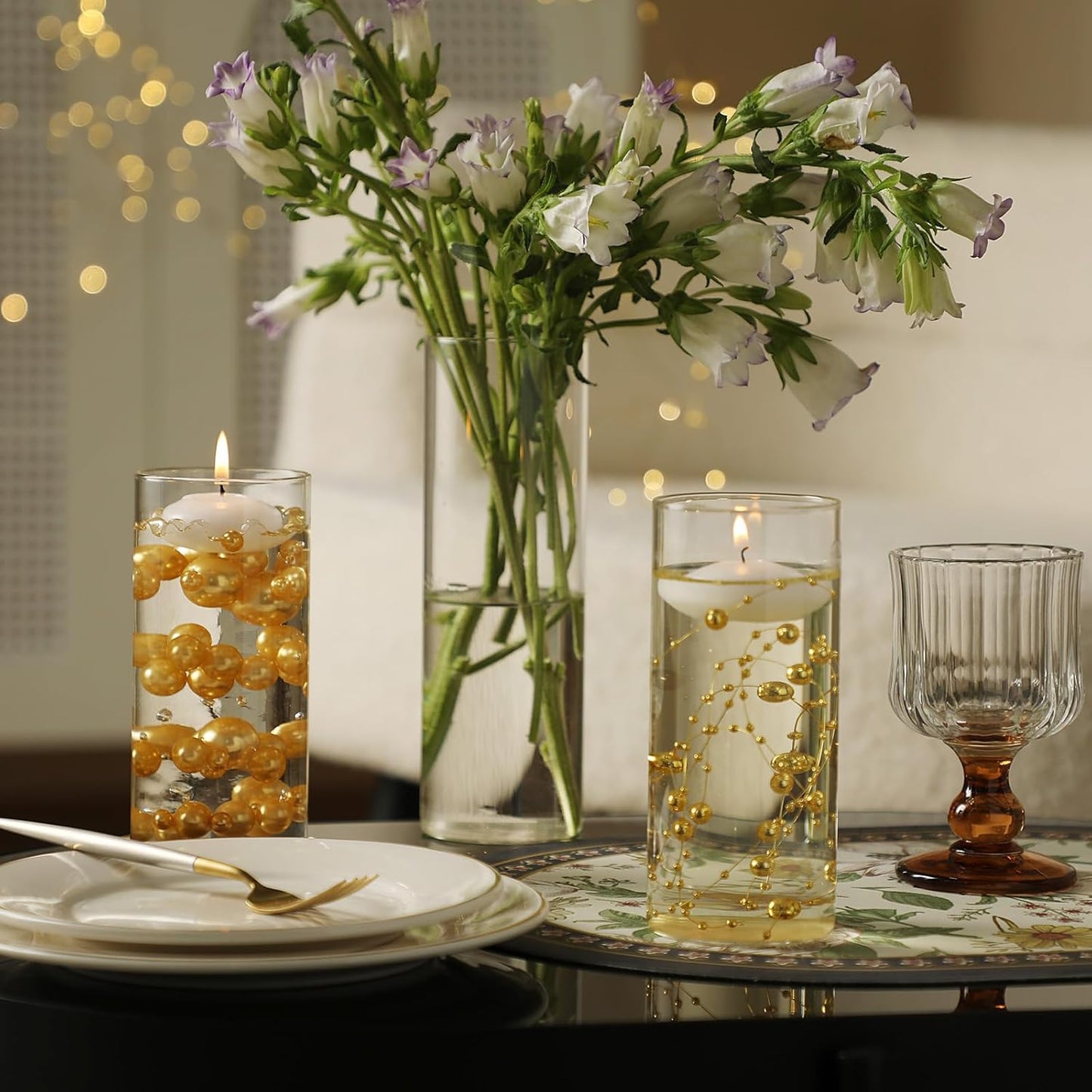 Set of 16 Pcs Glass Cylinder Vases for Centerpieces with 24 Pcs White Floating Candles for Centerpieces Glass Candle Holder for Table Shelf Wedding Party Home Decor (4"+6"+8"+10")